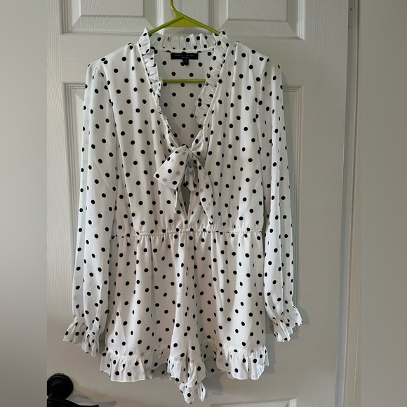 Romeo & Juliet couture polka dot romper - Picture 2 of 5
